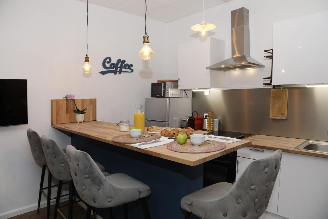 Suite Cosy Flat - Hyper-Centre Avec Sauna Privatif Senlis  Buitenkant foto
