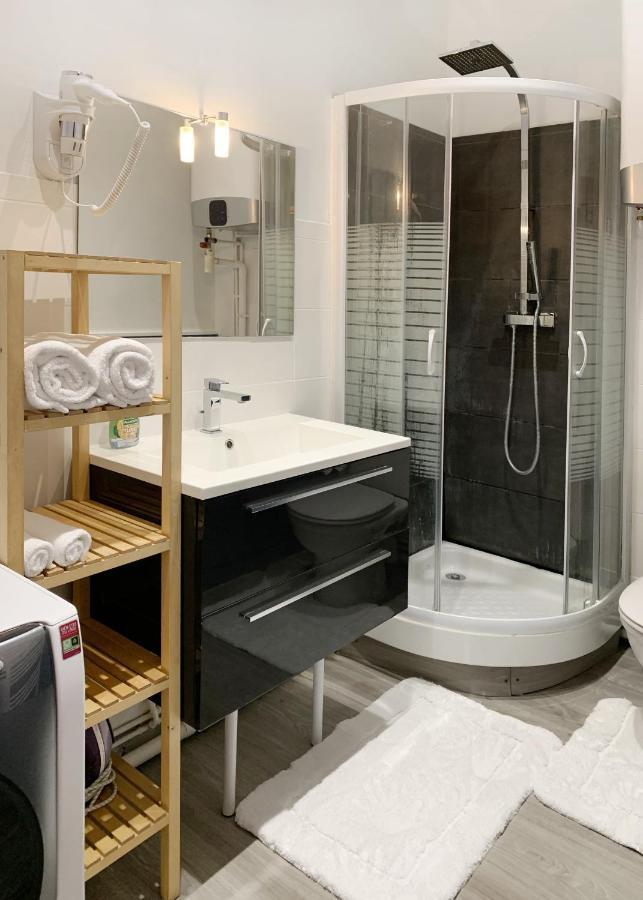 Suite Cosy Flat - Hyper-Centre Avec Sauna Privatif Senlis  Buitenkant foto